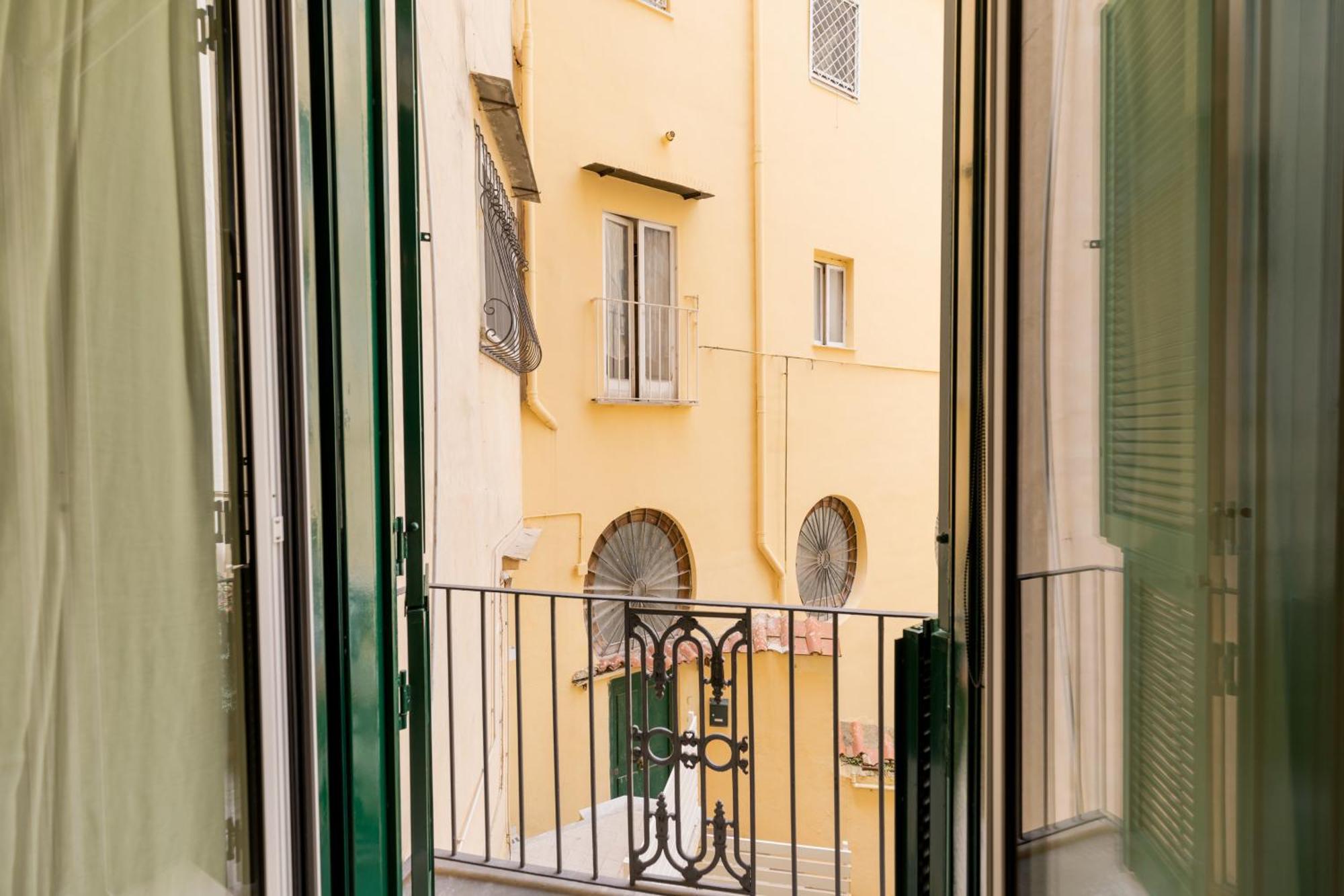 Spazio Cmm- Sant'Arpino Napels Buitenkant foto